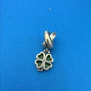 Silver Clover Charm Pendant